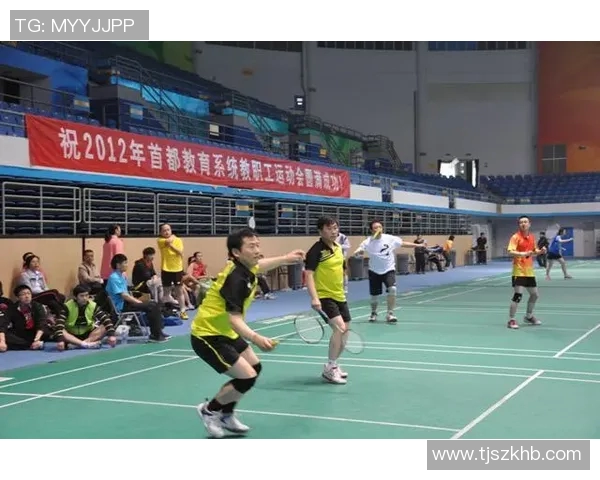 重庆羽毛球队与南京羽毛球队技术对比赛后分析与总结